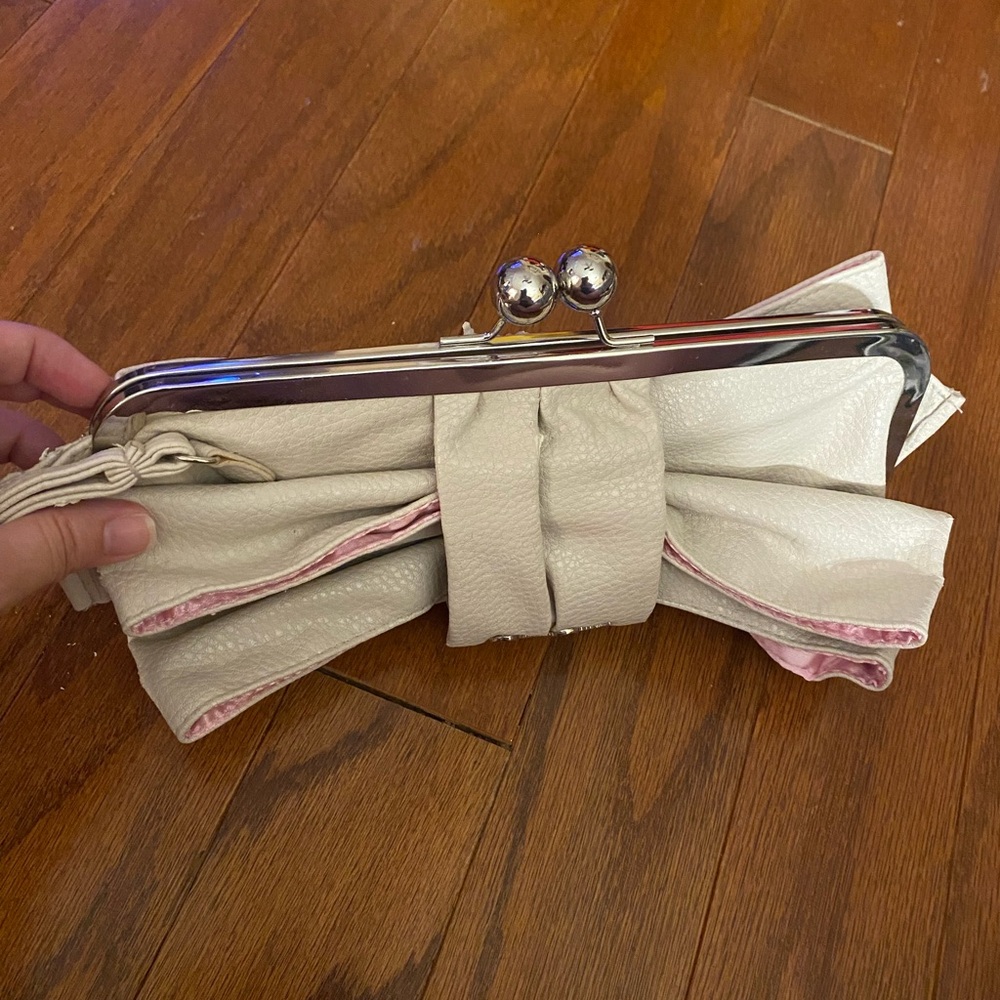 Jessica Simpson Cream Clutch with Pink Details